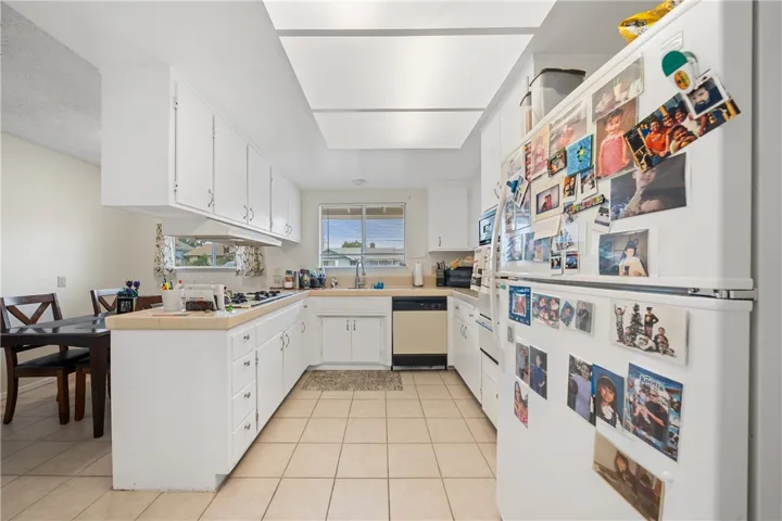 35250 Santa Maria Street, Yucaipa, California 92399