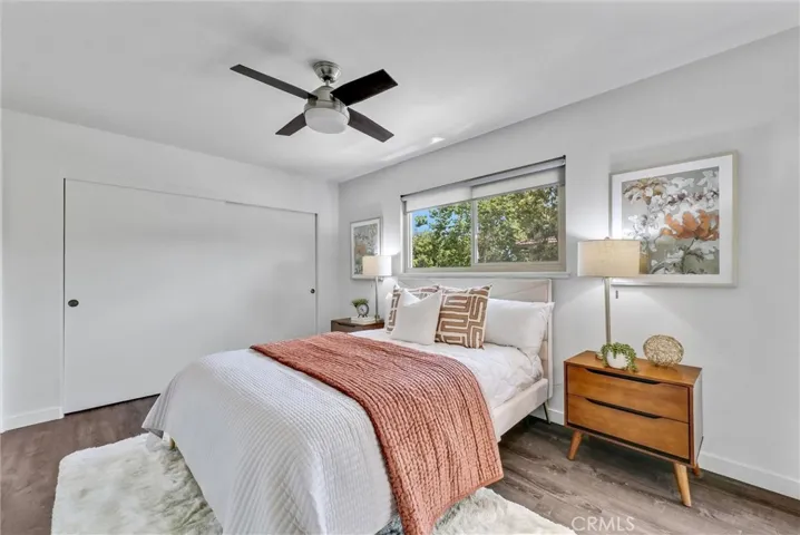 25275 Oak Canyon Lane 6, Lake Forest, California 92630