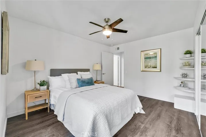 25275 Oak Canyon Lane 6, Lake Forest, California 92630