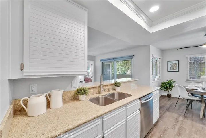 25275 Oak Canyon Lane 6, Lake Forest, California 92630