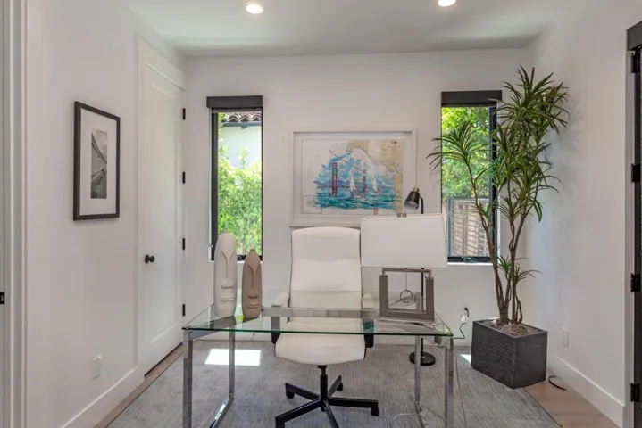 520 Tennyson Avenue, Palo Alto, California 94301