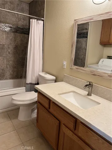 11675 Maple St, Apple Valley, California 92308