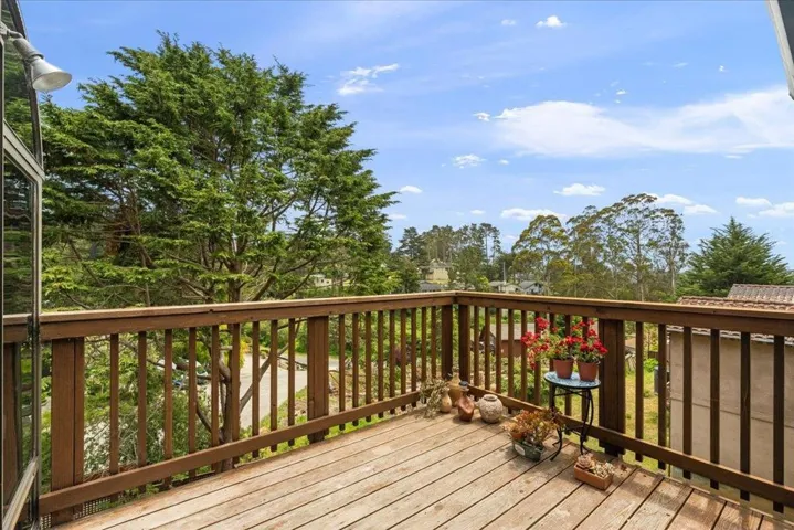 680 Vermont Avenue, Moss Beach, California 94038