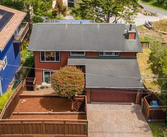 680 Vermont Avenue, Moss Beach, California 94038