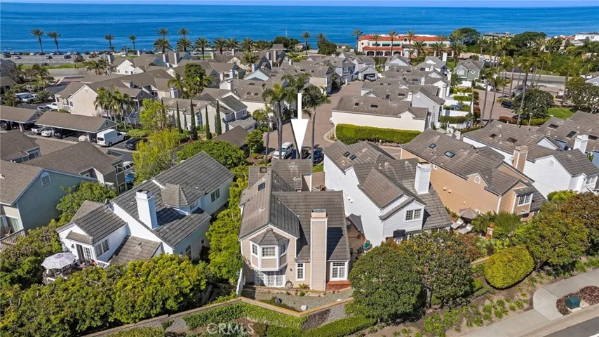 Small, gated neighborhood