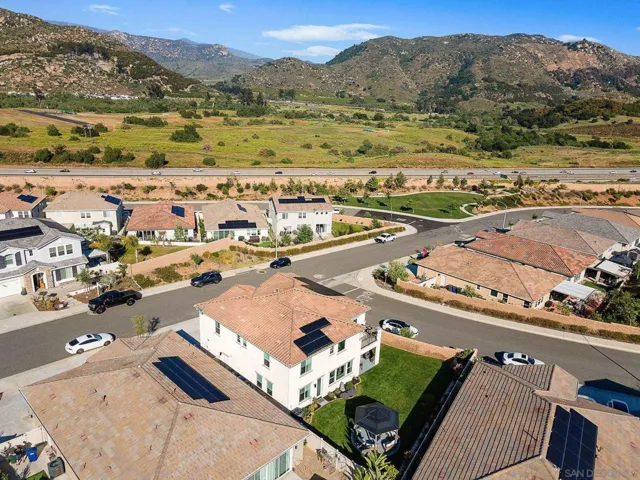 2919 Via De Todos Santos, Fallbrook, California 92028