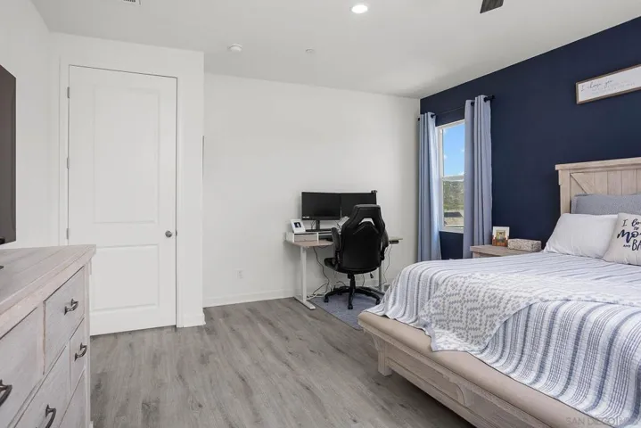 2919 Via De Todos Santos, Fallbrook, California 92028