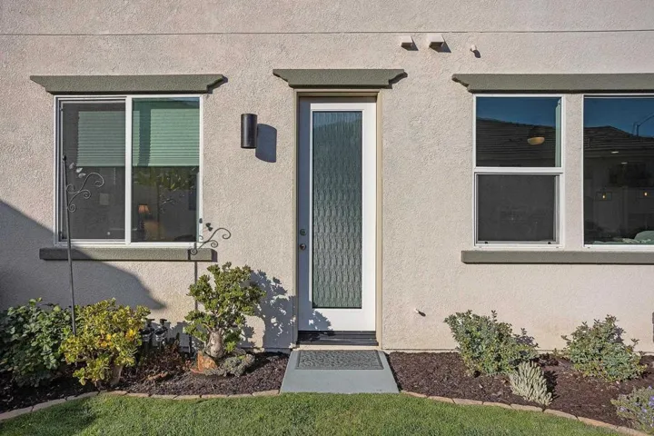 2919 Via De Todos Santos, Fallbrook, California 92028