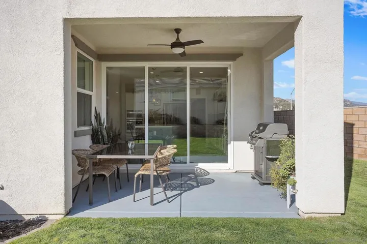 2919 Via De Todos Santos, Fallbrook, California 92028