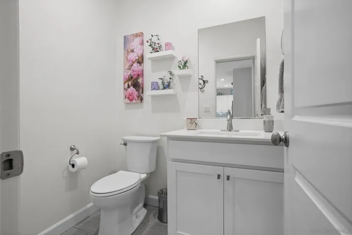 2919 Via De Todos Santos, Fallbrook, California 92028