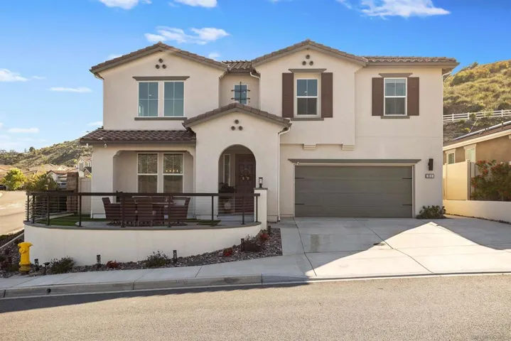 2919 Via De Todos Santos, Fallbrook, California 92028