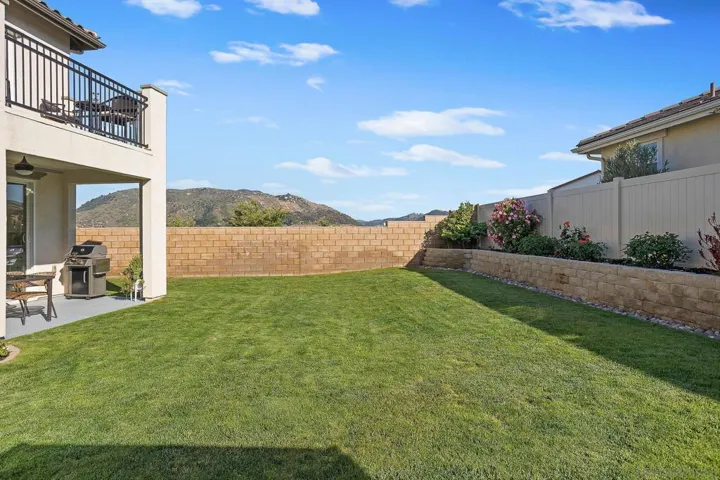 2919 Via De Todos Santos, Fallbrook, California 92028