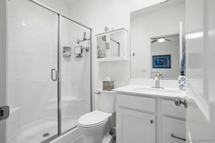 2919 Via De Todos Santos, Fallbrook, California 92028
