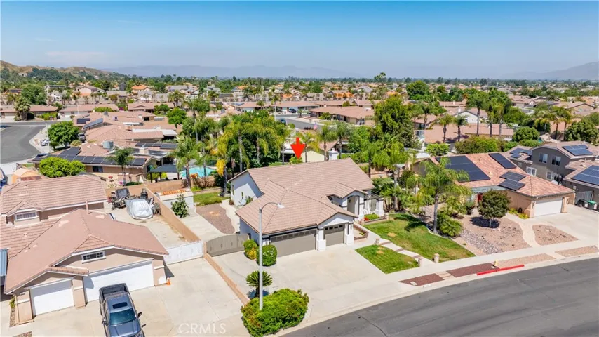 945 Corwin Place, Hemet, California 92544