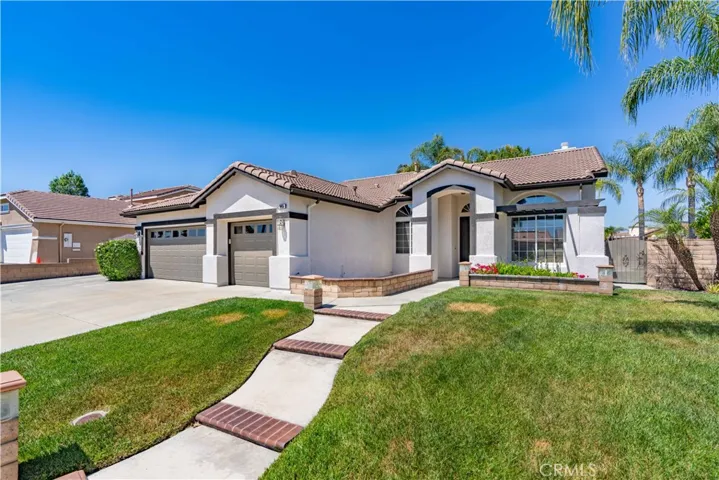 945 Corwin Place, Hemet, California 92544