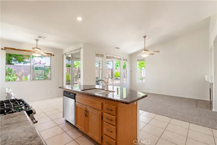 945 Corwin Place, Hemet, California 92544