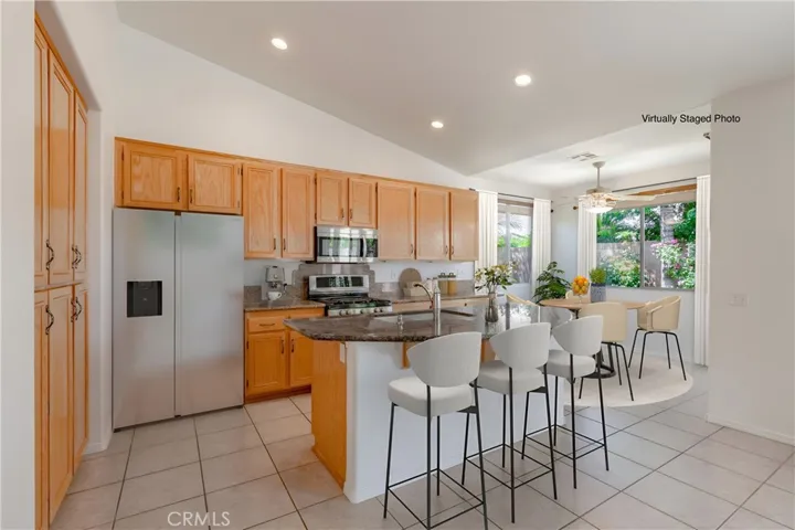 945 Corwin Place, Hemet, California 92544