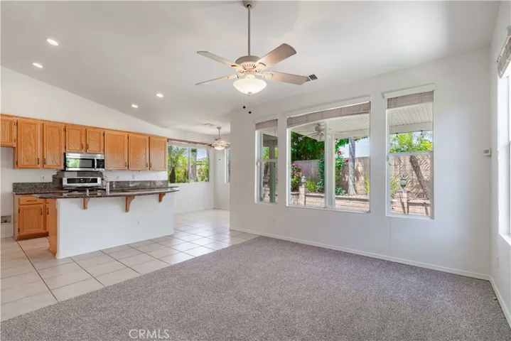 945 Corwin Place, Hemet, California 92544