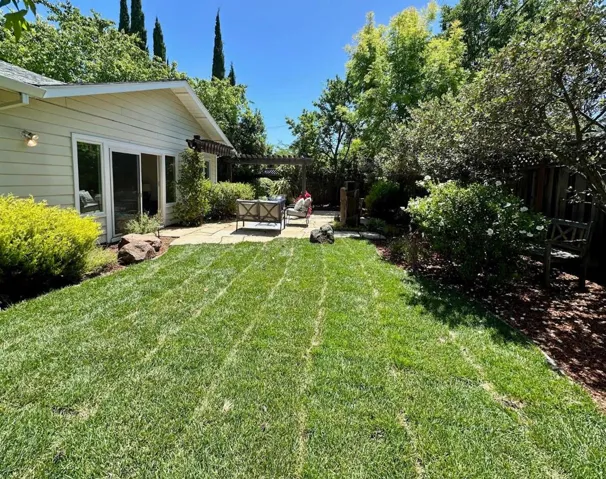 2970 South Court, Palo Alto, California 94306