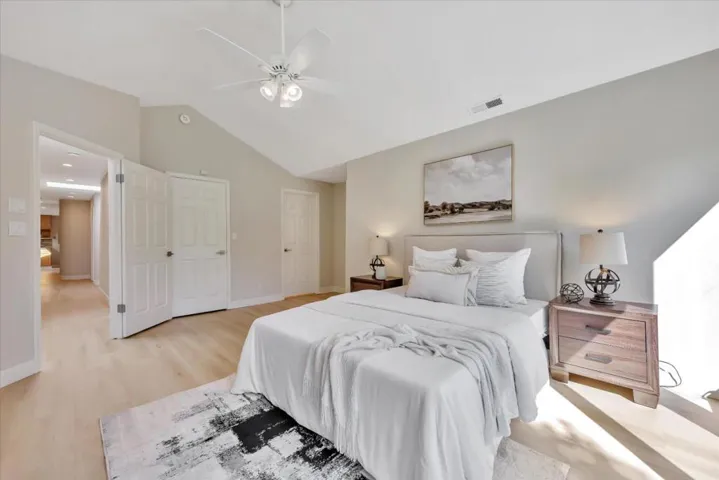 2970 South Court, Palo Alto, California 94306