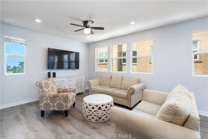Living room 2