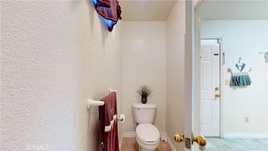 34789 F Street, Barstow, California 92311