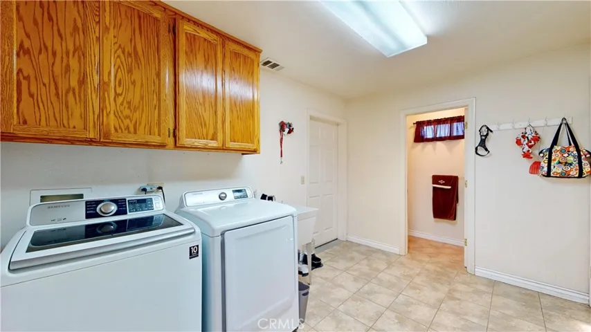 34789 F Street, Barstow, California 92311