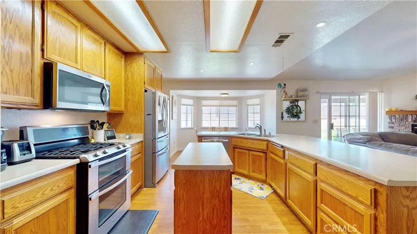 34789 F Street, Barstow, California 92311