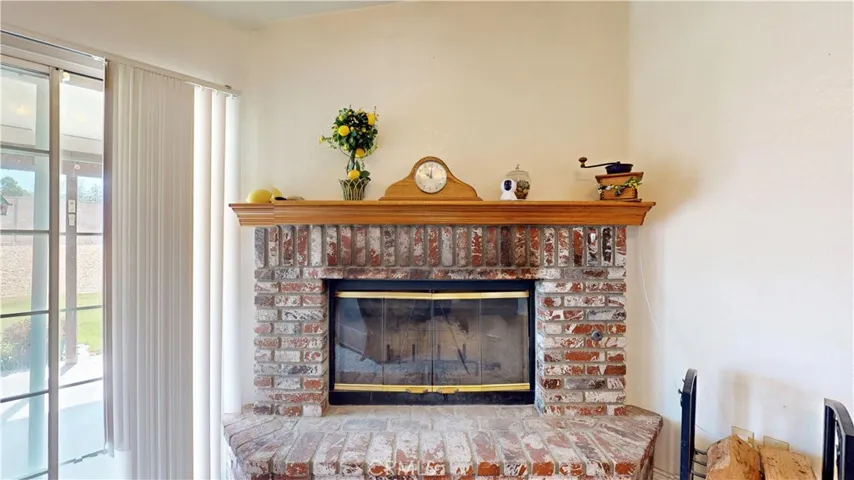 34789 F Street, Barstow, California 92311