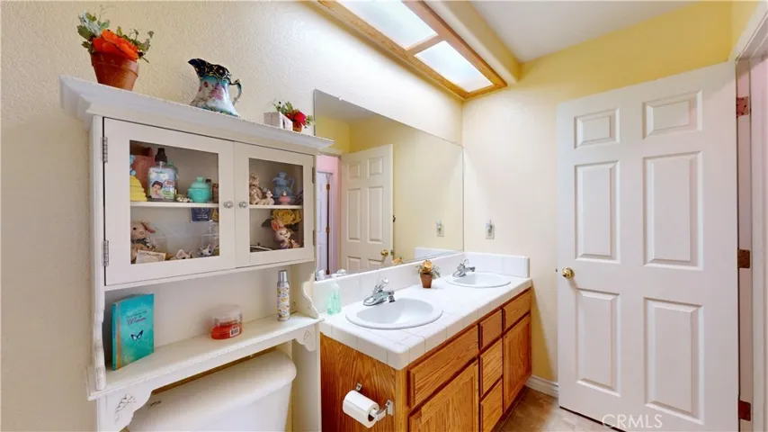 34789 F Street, Barstow, California 92311