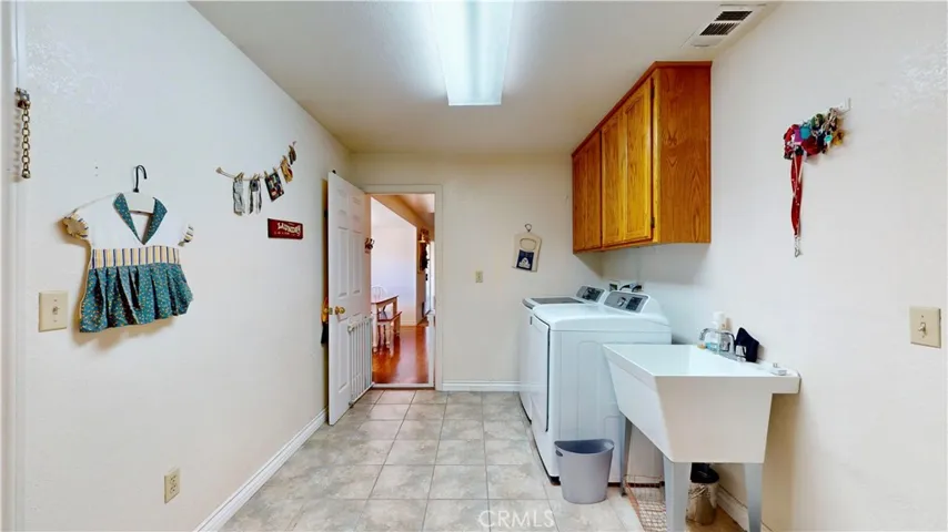 34789 F Street, Barstow, California 92311