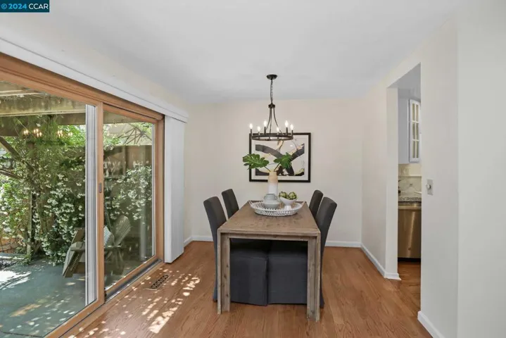 6 Donegal Way, Martinez, California 94553