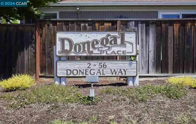 6 Donegal Way, Martinez, California 94553