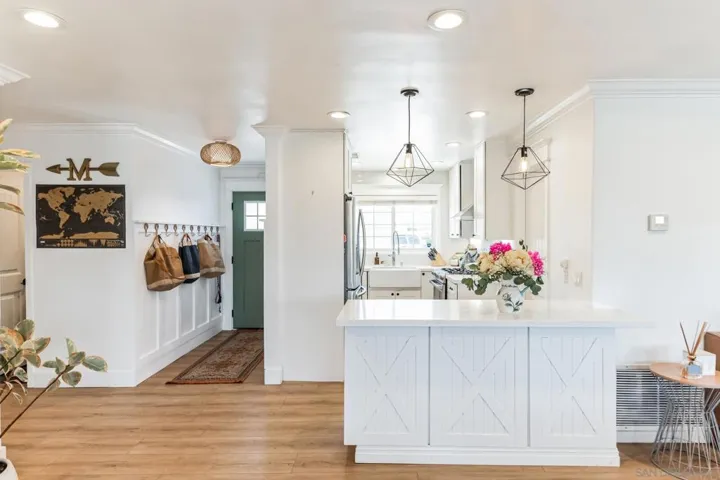 5173 Ewing St, San Diego, California 92115