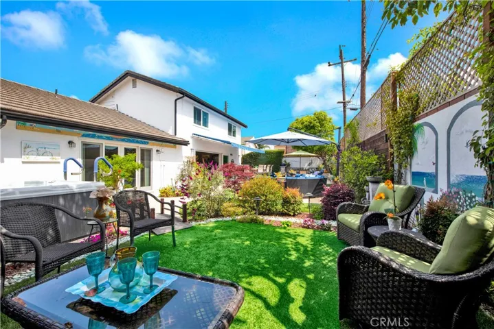 17568 Oak Street, Fountain Valley, California 92708