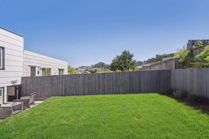 255 Prague Street, San Francisco, California 94112