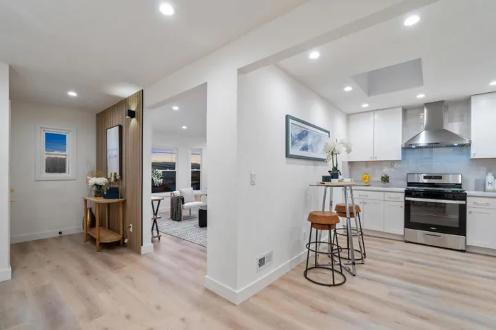 255 Prague Street, San Francisco, California 94112