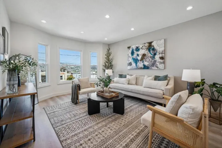 255 Prague Street, San Francisco, California 94112