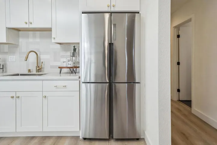 255 Prague Street, San Francisco, California 94112