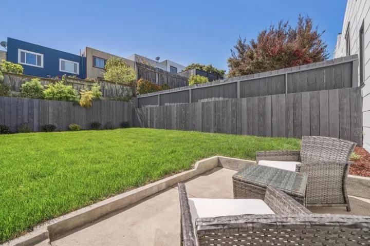 255 Prague Street, San Francisco, California 94112