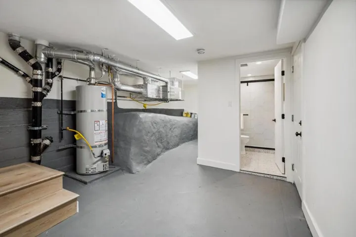 255 Prague Street, San Francisco, California 94112