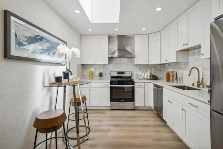 255 Prague Street, San Francisco, California 94112