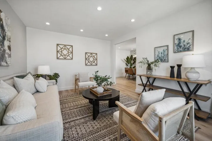 255 Prague Street, San Francisco, California 94112