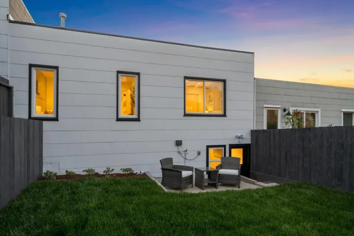 255 Prague Street, San Francisco, California 94112