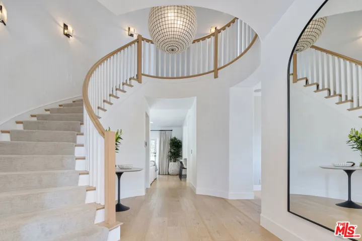 16075 Northfield Street, Pacific Palisades, California 90272