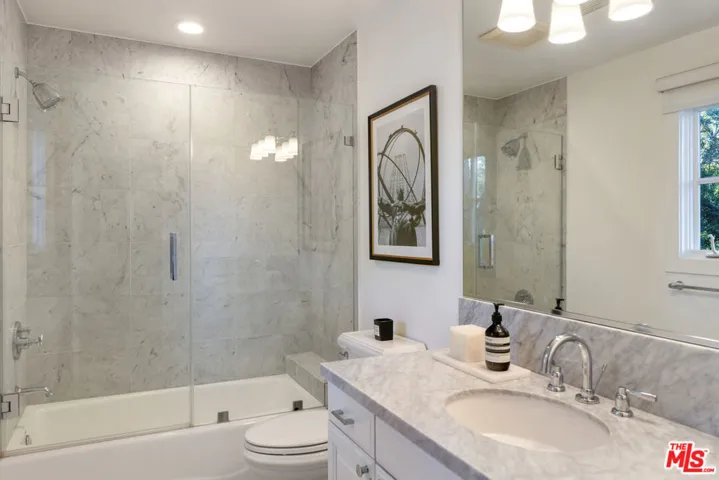 16075 Northfield Street, Pacific Palisades, California 90272