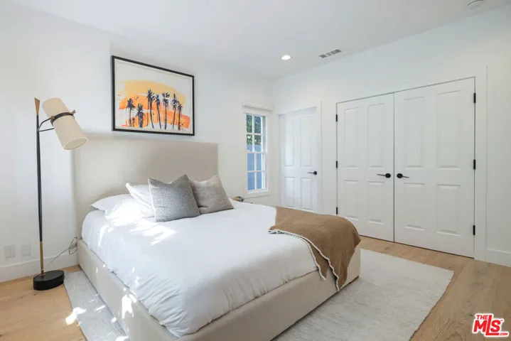 16075 Northfield Street, Pacific Palisades, California 90272
