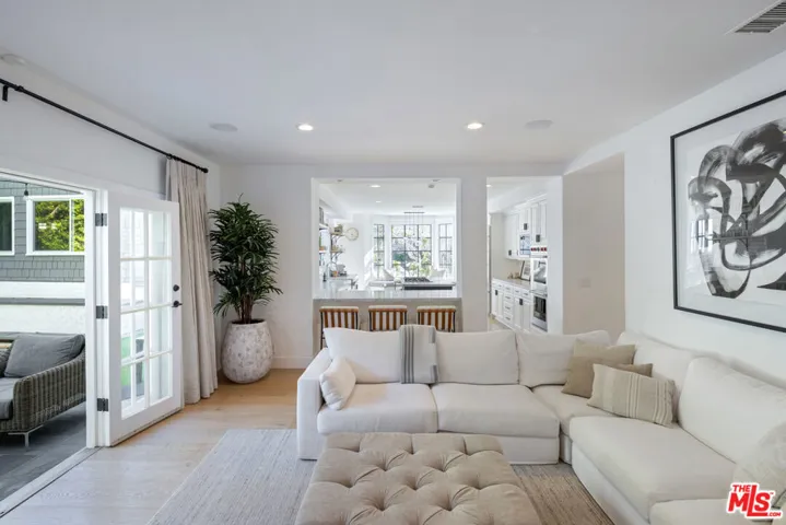 16075 Northfield Street, Pacific Palisades, California 90272
