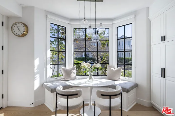 16075 Northfield Street, Pacific Palisades, California 90272