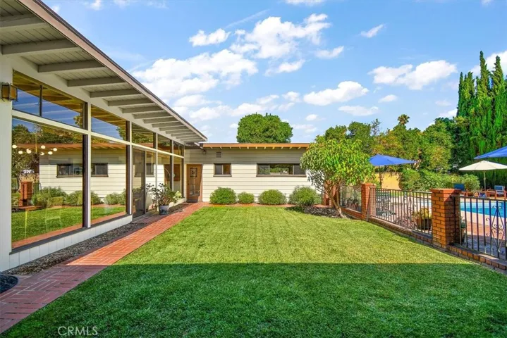 8223 Suva Street, Downey, California 90240